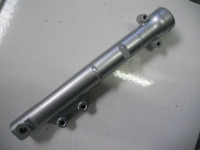 CILINDRO EXTERNO BENGALA TITAN KS 2000 A 2004 FAN125 2005 A 2008 *LADO ESQUERDO