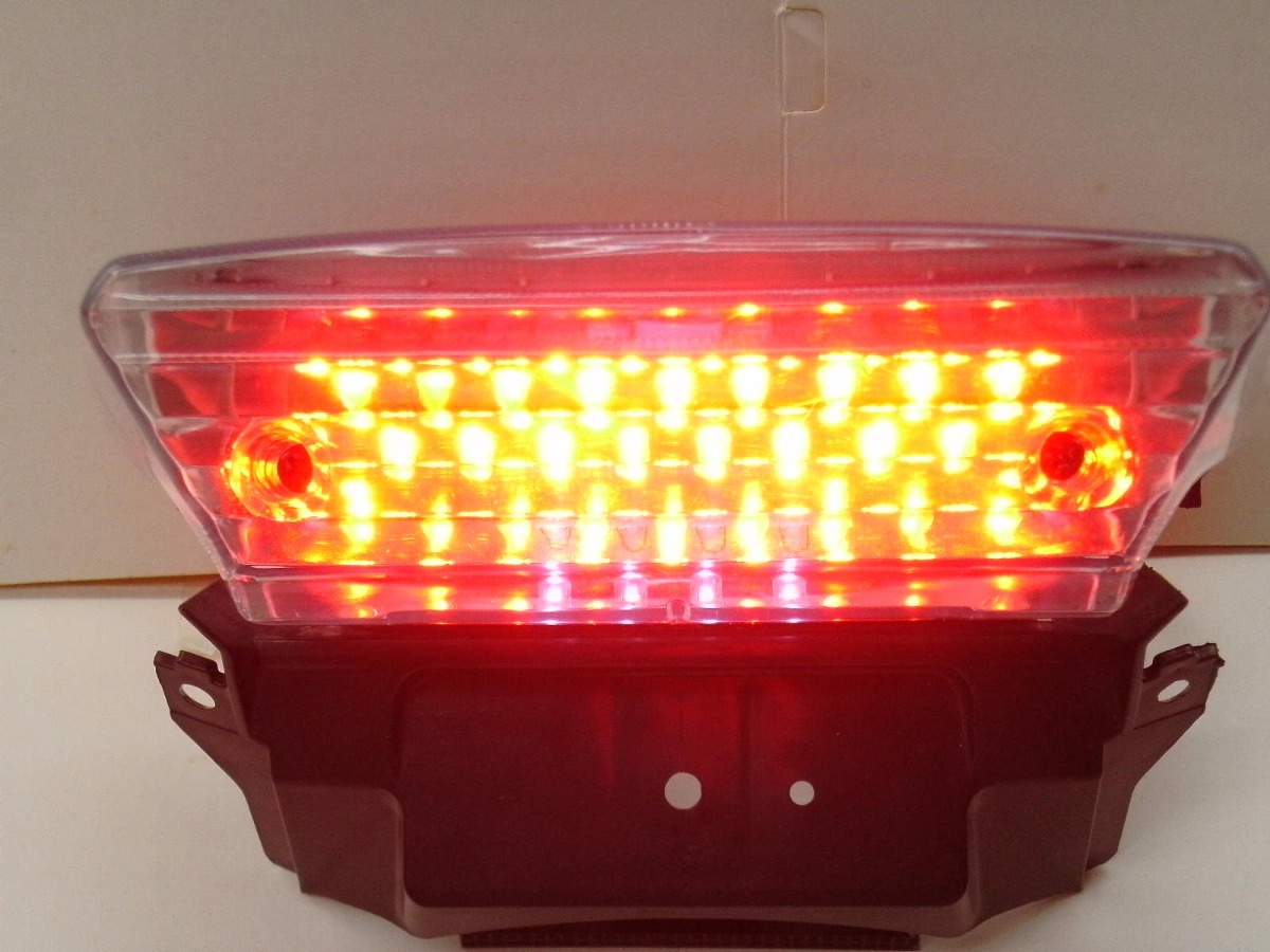 LANTERNA TRASEIRA CRISTAL YBR 2000 A 2008